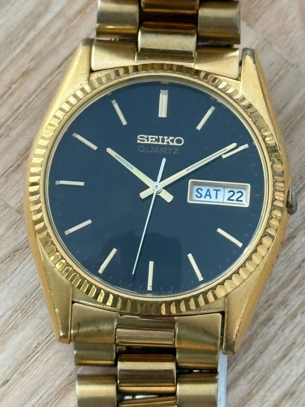 Seiko Presidential Vintage Men’s Watch Gold Case Bracelet Black Dial Date Window